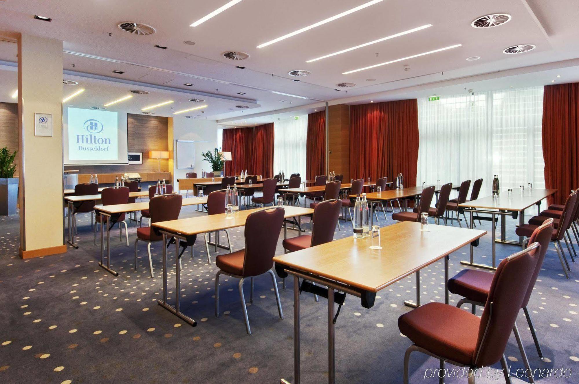 Hilton Duesseldorf Hotel Facilities photo Meeting room